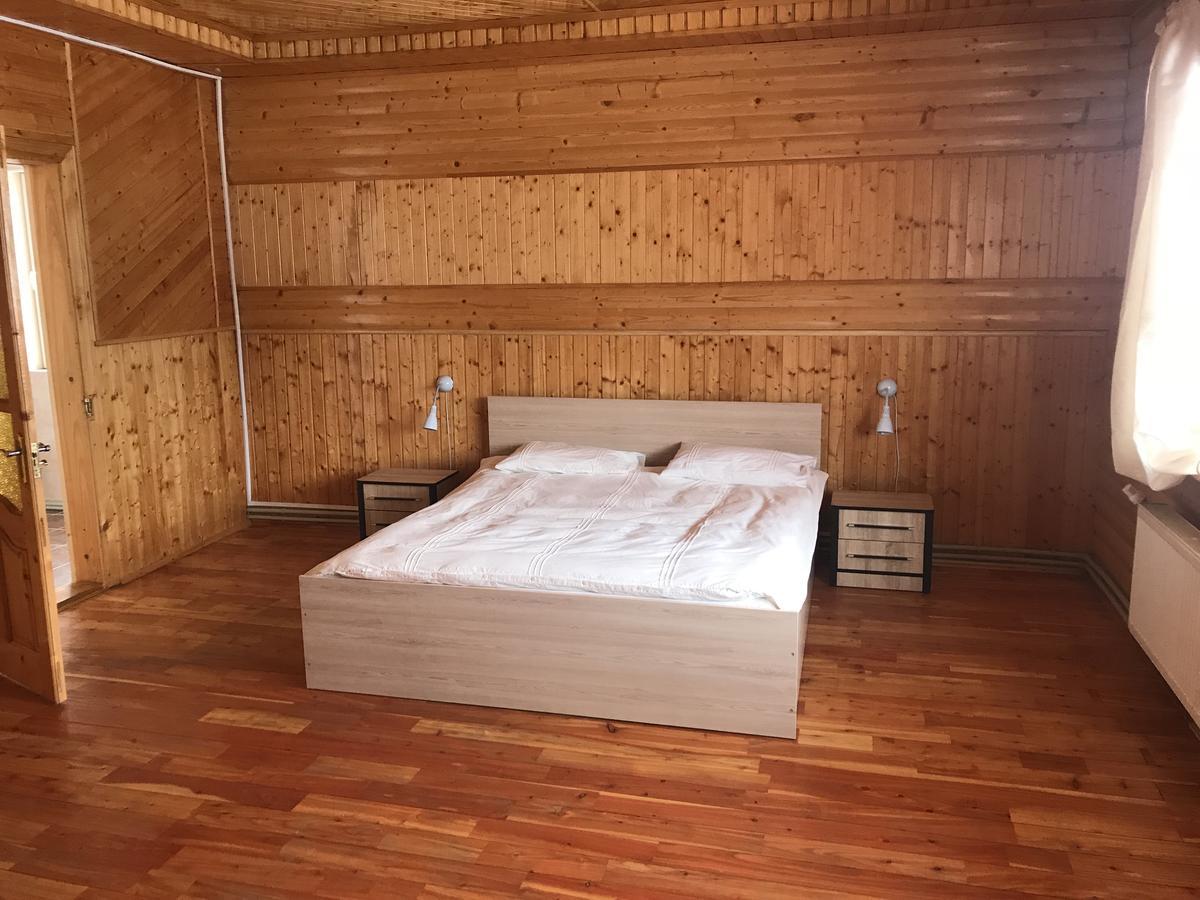 Котедж "Relax" Mykulychyn Exterior foto
